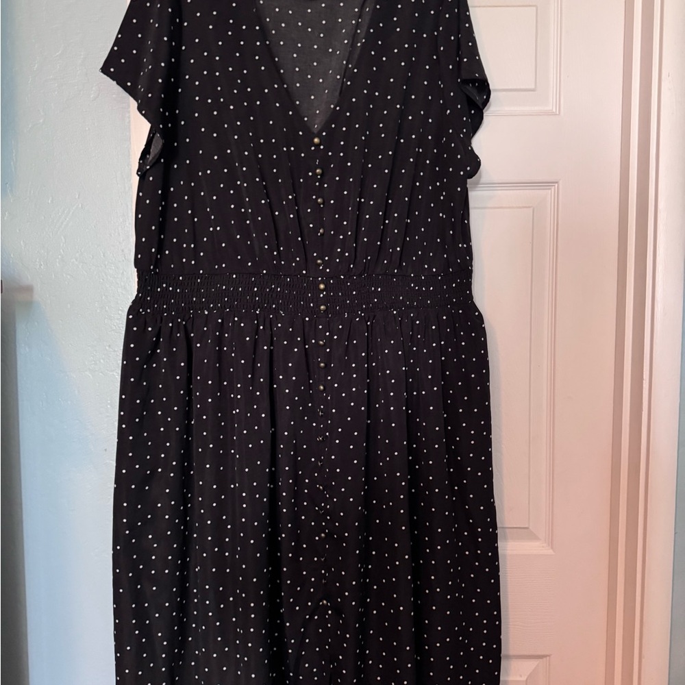 ModCloth Black Polka Dot V-Neck Smocked Midi Dress